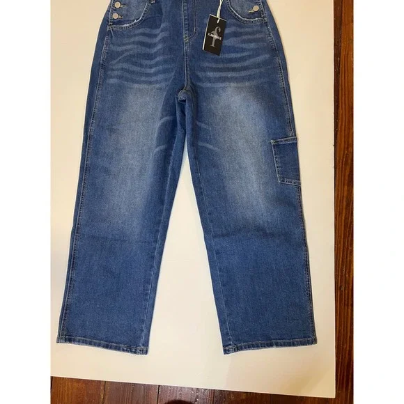 Flamingals Women Medium Wash Denim Wide Leg barrelCarpenter Overalls Blue NWT - Picture 5 of 10